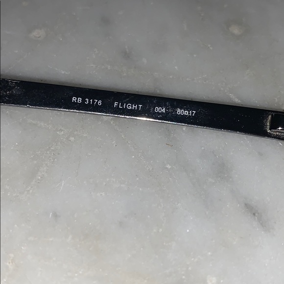 Ray-Ban Aviator Sun Glasses RB 3176 Flight - Picture 4 of 4